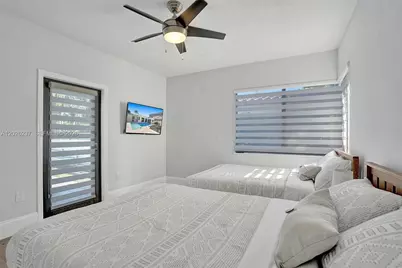 1355 Madison St, Hollywood, FL 33019 - Photo 28