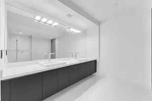 300 Sunny Isles Blvd, Sunny Isles Beach, FL 33160 - Photo 20