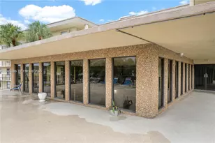 9355 SW 8th St, Boca Raton, FL 33428 - Photo 30
