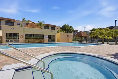 10451 W Broward Blvd #209, Plantation, FL 33324 - Photo 2