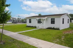 813 NW 6th Ave, Florida City, FL 33034 - Photo 2