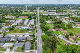 813 NW 6th Ave, Florida City, FL 33034 - Photo 6