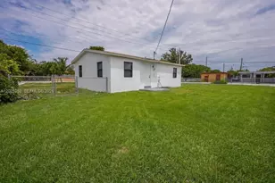 813 NW 6th Ave, Florida City, FL 33034 - Photo 10