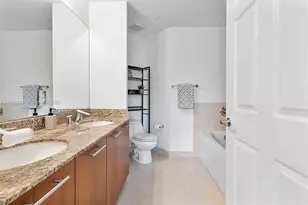 2704 NE 184th Terrace, Aventura, FL 33160 - Photo 32