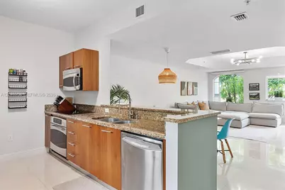 2704 NE 184th Ter, Aventura, FL 33160 - Photo 16
