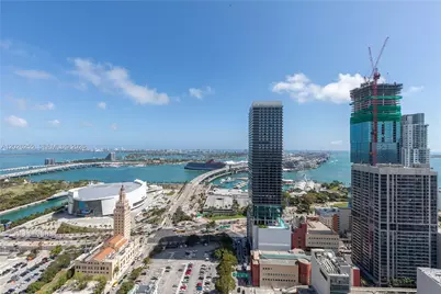 121 NE 5th St #510, Miami, FL 33132 - Photo 50