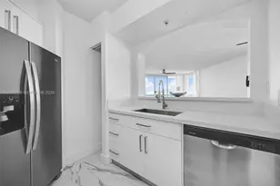 9201 Collins Ave, Surfside, FL 33154 - Photo 46