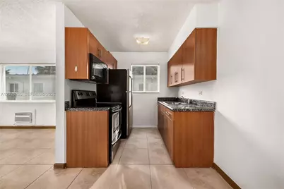 932 Moffett St #6, Hallandale Beach, FL 33009 - Photo 2
