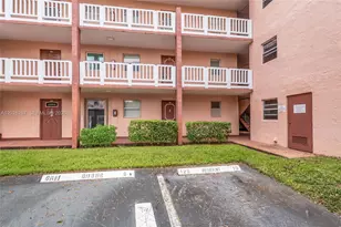 9601 Sunrise Lakes Blvd, Sunrise, FL 33322 - Photo 18