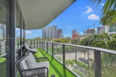 121 NE 34th St #L304, Miami, FL 33137 - Photo 1