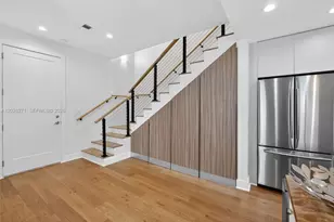 560 SW 6th Ave, Fort Lauderdale, FL 33315 - Photo 14
