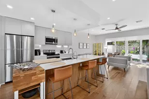 560 SW 6th Ave, Fort Lauderdale, FL 33315 - Photo 4