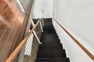 690 SW 1st Ct, Miami, FL 33130 - Photo 20