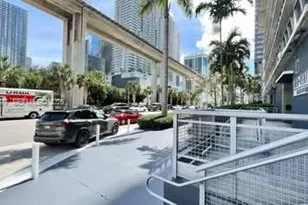 690 SW 1st Ct, Miami, FL 33130 - Photo 2