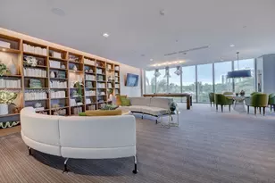 16385 Biscayne Blvd, North Miami Beach, FL 33160 - Photo 42