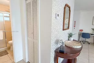 1827 SW 21st St, Fort Lauderdale, FL 33315 - Photo 10