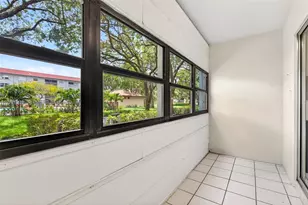 1400 SW 124th Terrace, Pembroke Pines, FL 33027 - Photo 18