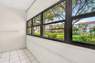 1400 SW 124th Terrace, Pembroke Pines, FL 33027 - Photo 16