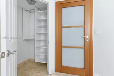 140 Meridian Ave #315, Miami Beach, FL 33139 - Photo 16