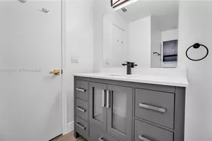 3405 Emerald Oaks Dr, Hollywood, FL 33021 - Photo 12