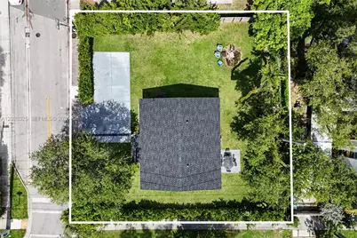 6198 SW 63rd St, South Miami, FL 33143 - Photo 20