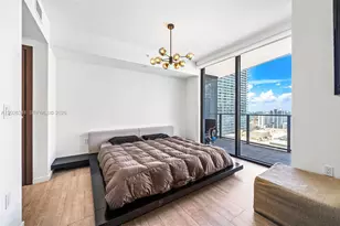 1000 Brickell Plaza, Miami, FL 33131 - Photo 8