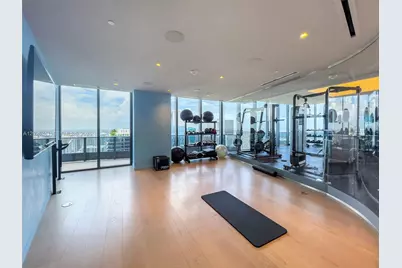 1000 Brickell Plz #2111, Miami, FL 33131 - Photo 20