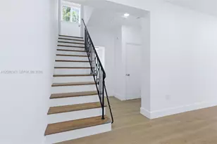 1510 S Treasure Dr, North Bay Village, FL 33141 - Photo 26