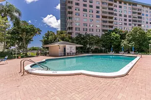 3850 Washington St, Hollywood, FL 33021 - Photo 24
