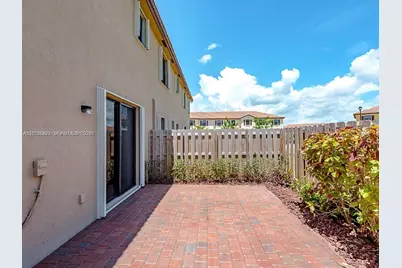 11749 SW 238th St, Homestead, FL 33032 - Photo 10