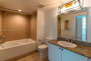 19501 W Country Club Dr, Aventura, FL 33180 - Photo 16
