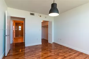 19501 W Country Club Dr, Aventura, FL 33180 - Photo 10