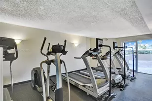 6767 Collins Ave, Miami Beach, FL 33141 - Photo 28