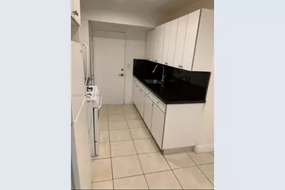 18101 NW 68th Ave #D202, Hialeah, FL 33015 - Photo 2