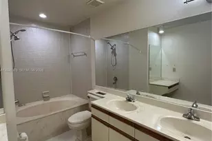 3176 Arbor Ln, Hollywood, FL 33021 - Photo 38