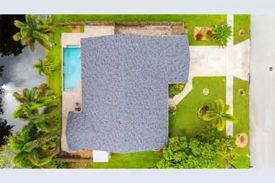 150 SW 127th Ave, Plantation, FL 33325 - Photo 8