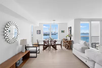 1800 Sunset Harbour #1612, Miami Beach, FL 33139 - Photo 8