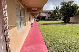 301 NW 177th St, Miami Gardens, FL 33169 - Photo 42