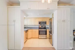 7720 SW 54th Ct, Miami, FL 33143 - Photo 4