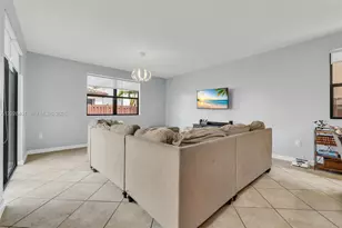 581 SE 34th Terrace, Homestead, FL 33033 - Photo 8