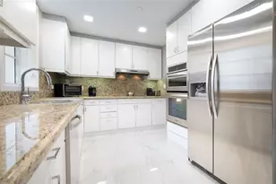 19211 Fisher Island Dr, Miami Beach, FL 33109 - Photo 10