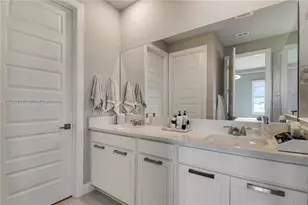 6489 NW Cloverdale Ave, Port Saint Lucie, FL 34987 - Photo 32