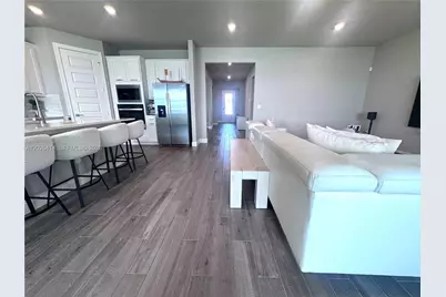 6489 NW Cloverdale Ave, Port Saint Lucie, FL 34987 - Photo 10