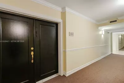101 Sidonia Ave #404, Coral Gables, FL 33134 - Photo 6