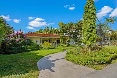 730 NE 116th St, Biscayne Park, FL 33161 - Photo 2