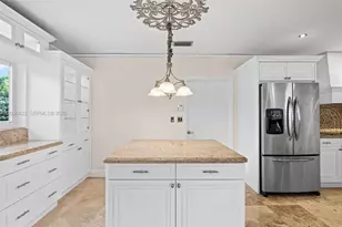 730 NE 116th St, Biscayne Park, FL 33161 - Photo 32