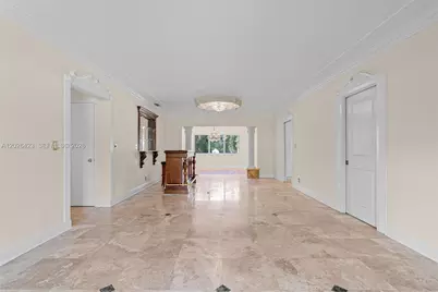 730 NE 116th St, Biscayne Park, FL 33161 - Photo 18