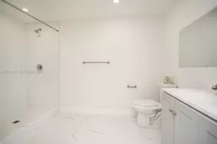 20720 NW 34th Ave, Miami Gardens, FL 33056 - Photo 20