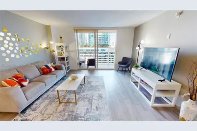 1200 Brickell Bay Dr #2222, Miami, FL 33131 - Photo 4
