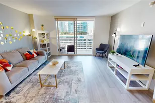 1200 Brickell Bay Dr, Miami, FL 33131 - Photo 4
